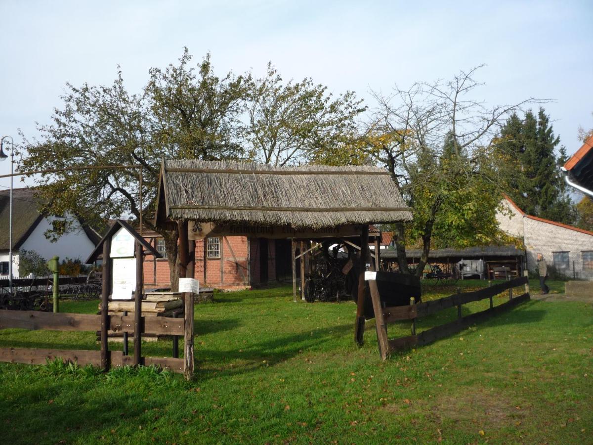 Zum Schwarzen Stiefel- Ferienwohnung Atelierhaus 朗克维茨 外观 照片